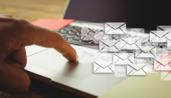 e-mails para sua lista de clientes